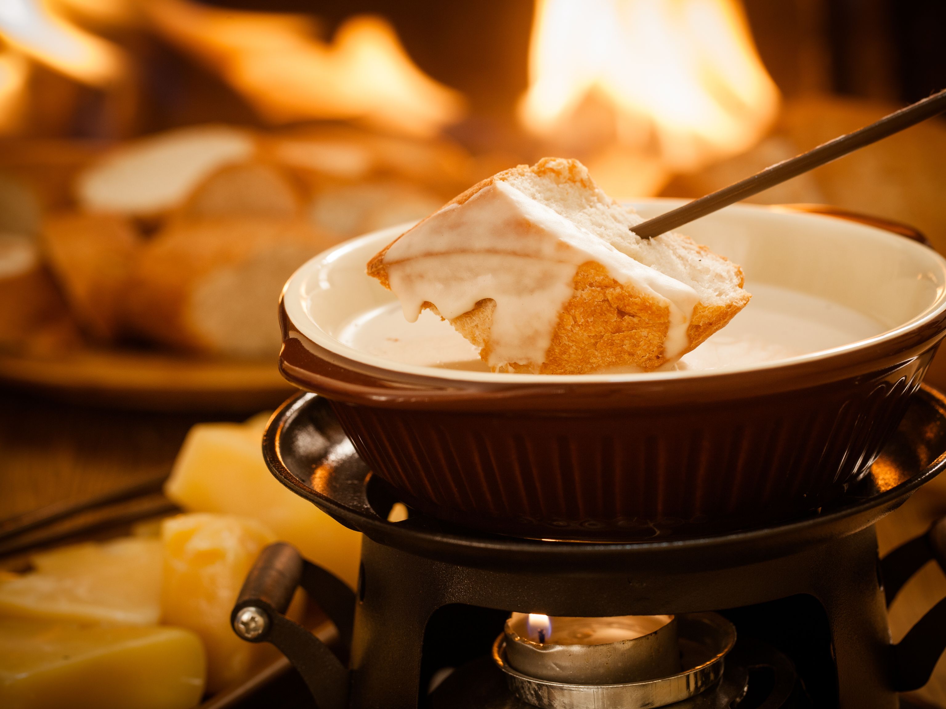 Fondue savoyarde Recette de Fondue savoyarde Marmiton