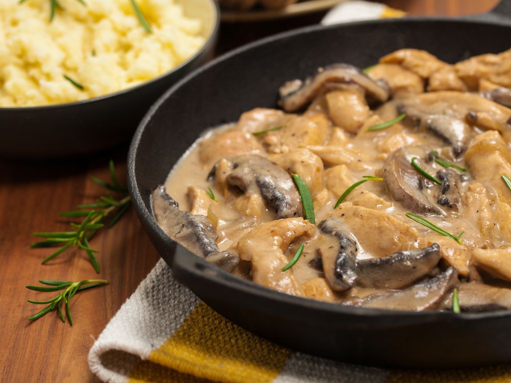 Emincés De Dinde Sauce Champignons Crème