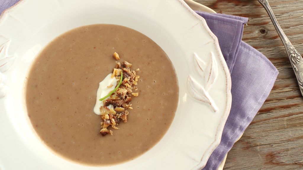 Soupe rustique aux châtaignes