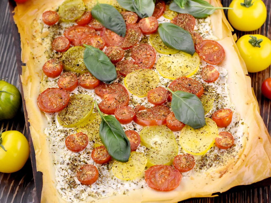 Tarte tomates sur pâte filo : Recette de Tarte tomates sur pâte filo ...