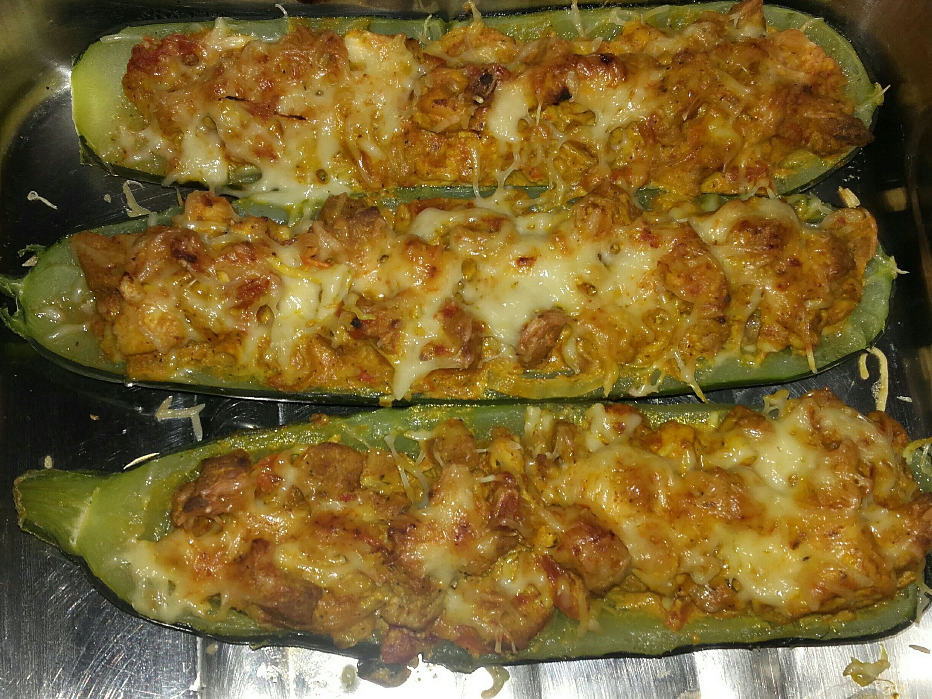 Courgettes farcies à la dinde sauce curry Recette de Courgettes