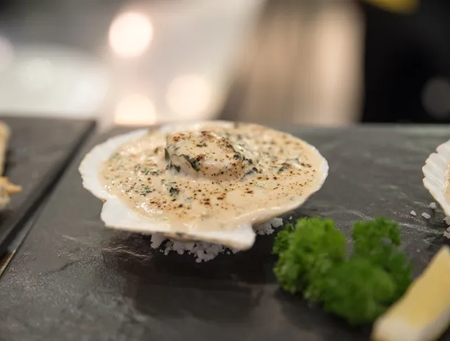 Coquille Saint-Jacques à la béchamel maison : recette de Coquille Saint