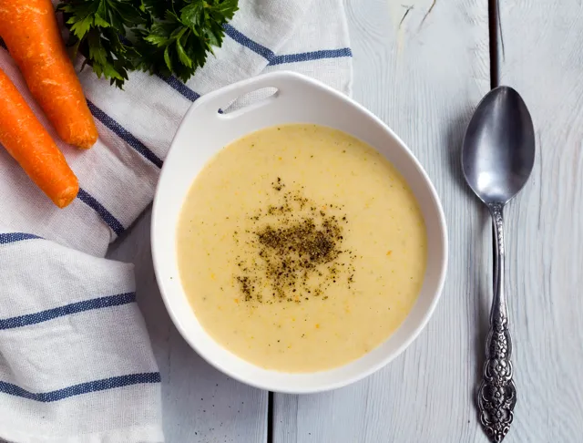 Velouté poireaux carottes et pommes de terre : recette de Velouté