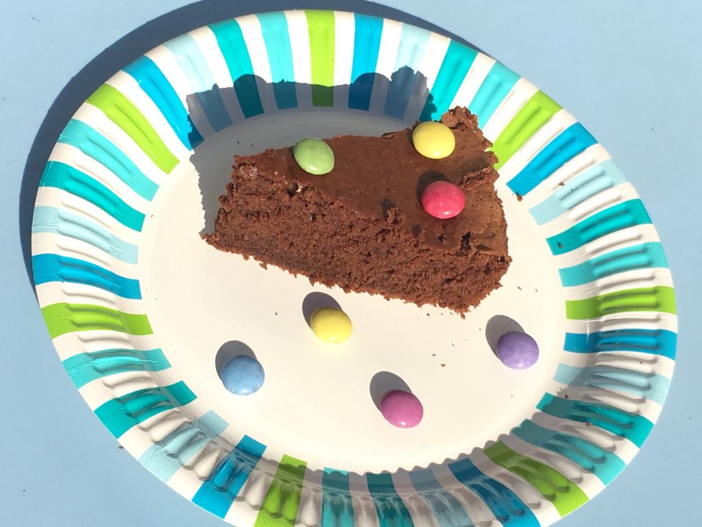 Le gâteau au chocolat des animaux, recette pour enfants en vidéo