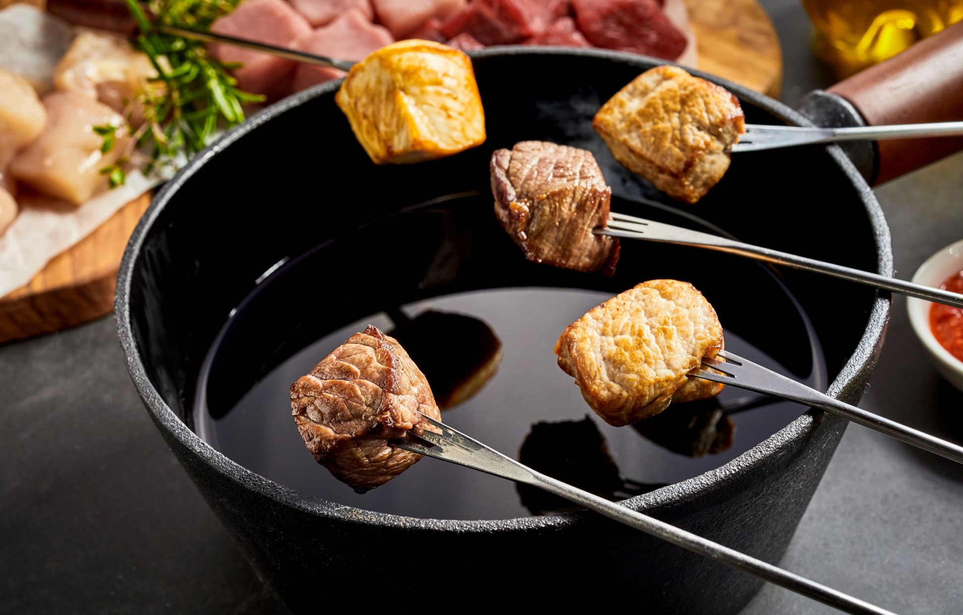 Fondue poulet et boeuf : Recette de Fondue poulet et boeuf - Marmiton
