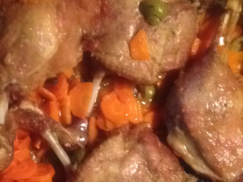 Cuisses De Canard Aux Carottes Champignons Et Pruneaux