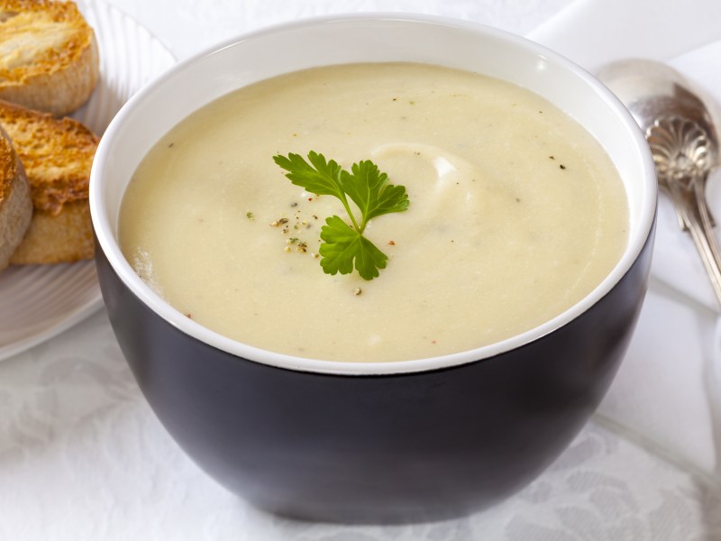 Veloute De Chou Fleur Aux Lardons Recette De Veloute De Chou