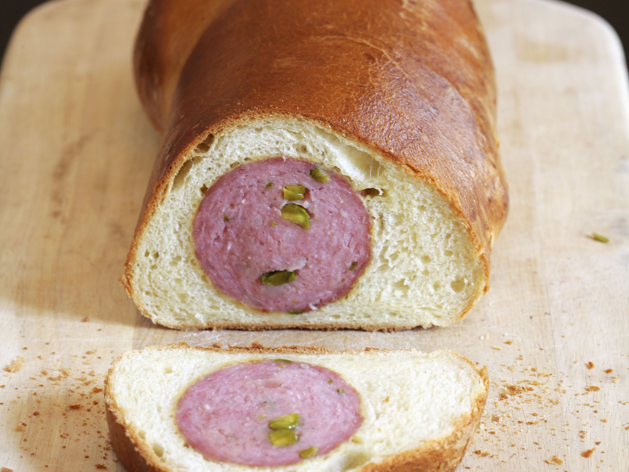 Saucisson En Brioche : Recette De Saucisson En Brioche - Marmiton