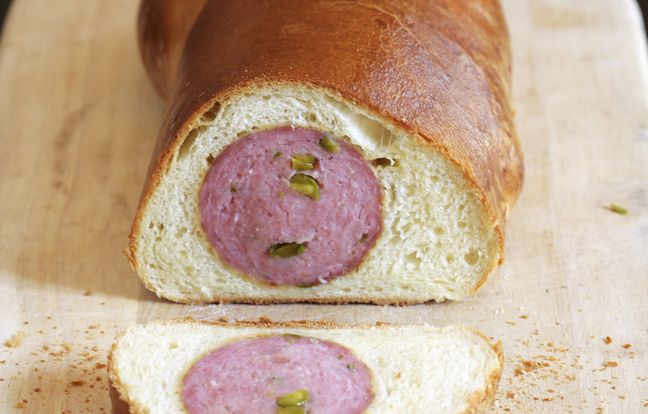 Saucisson En Brioche : Recette De Saucisson En Brioche - Marmiton