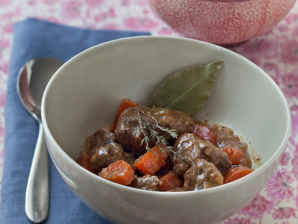 boeuf à la bière de jenlain (nord / pas-de-calais)