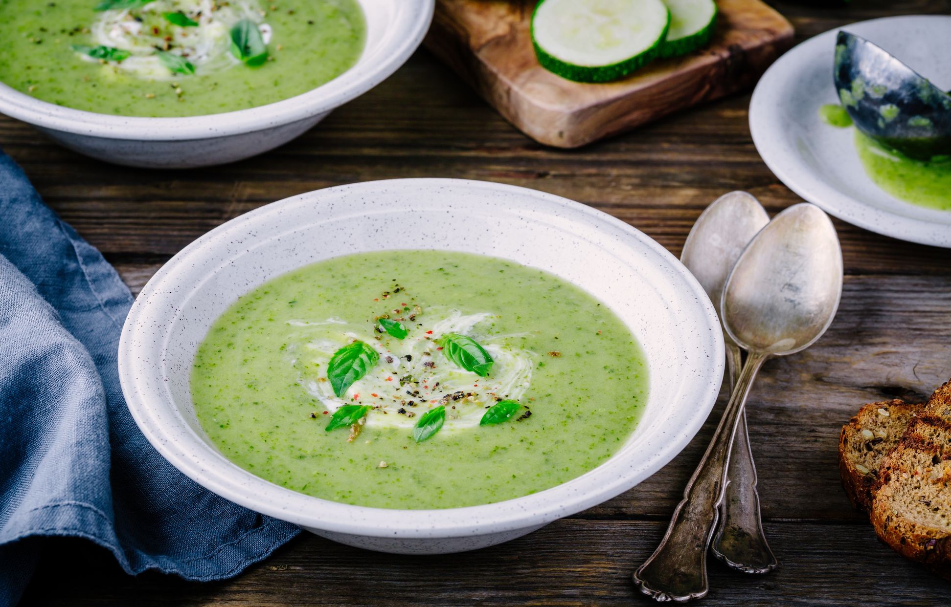 Soupe De Poireaux Et Autres Légumes : Recette De Soupe De Poireaux Et ...