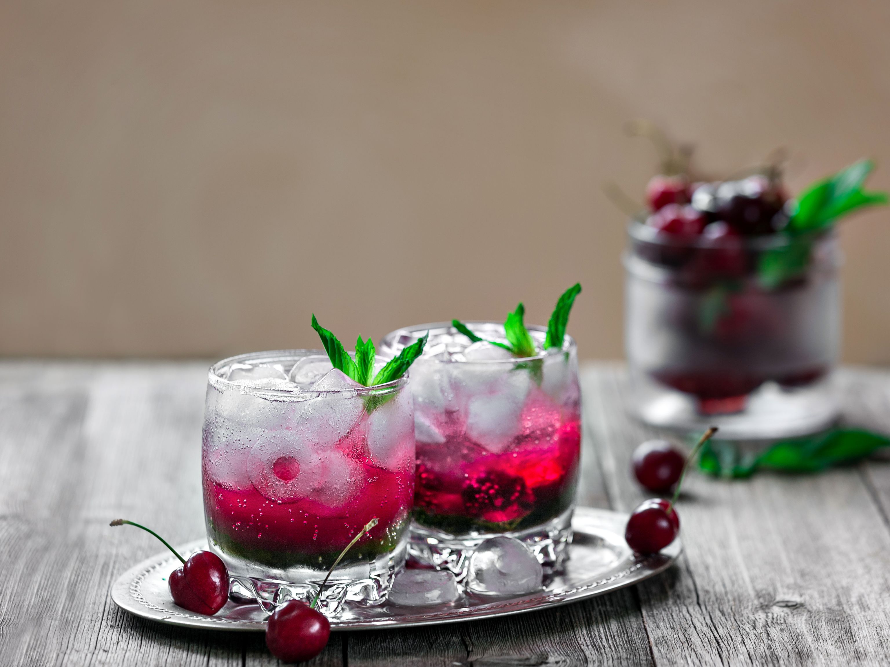 Sirop de cerises cuites Recette de Sirop de cerises cuites Marmiton