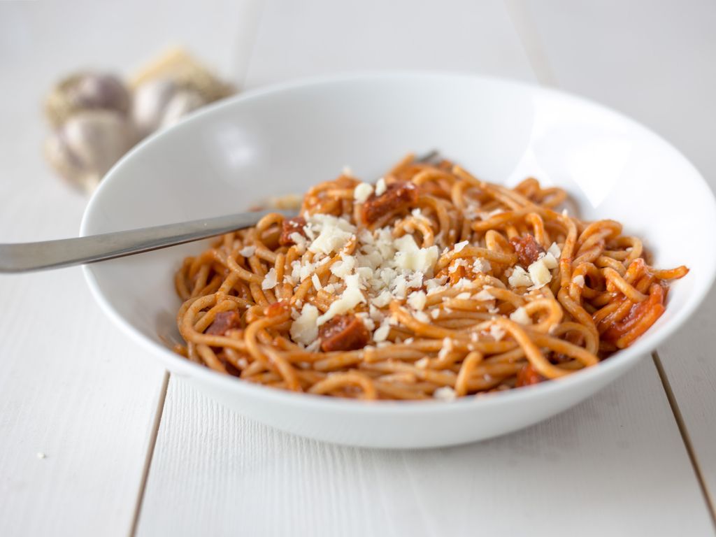 Spaghetti au chorizo : Recette de Spaghetti au chorizo - Marmiton