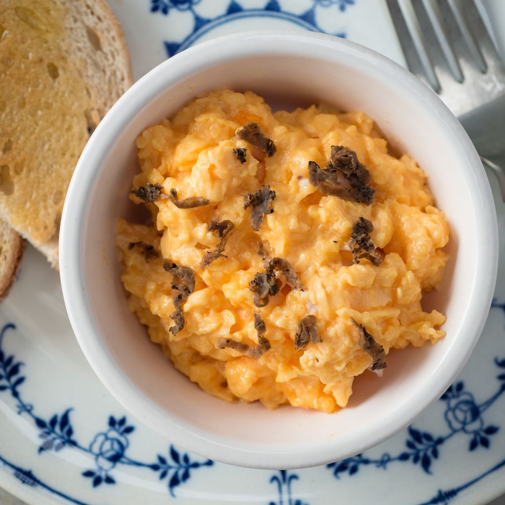 Oeufs Brouilles A La Truffe Recette De Oeufs Brouilles A La Truffe Marmiton