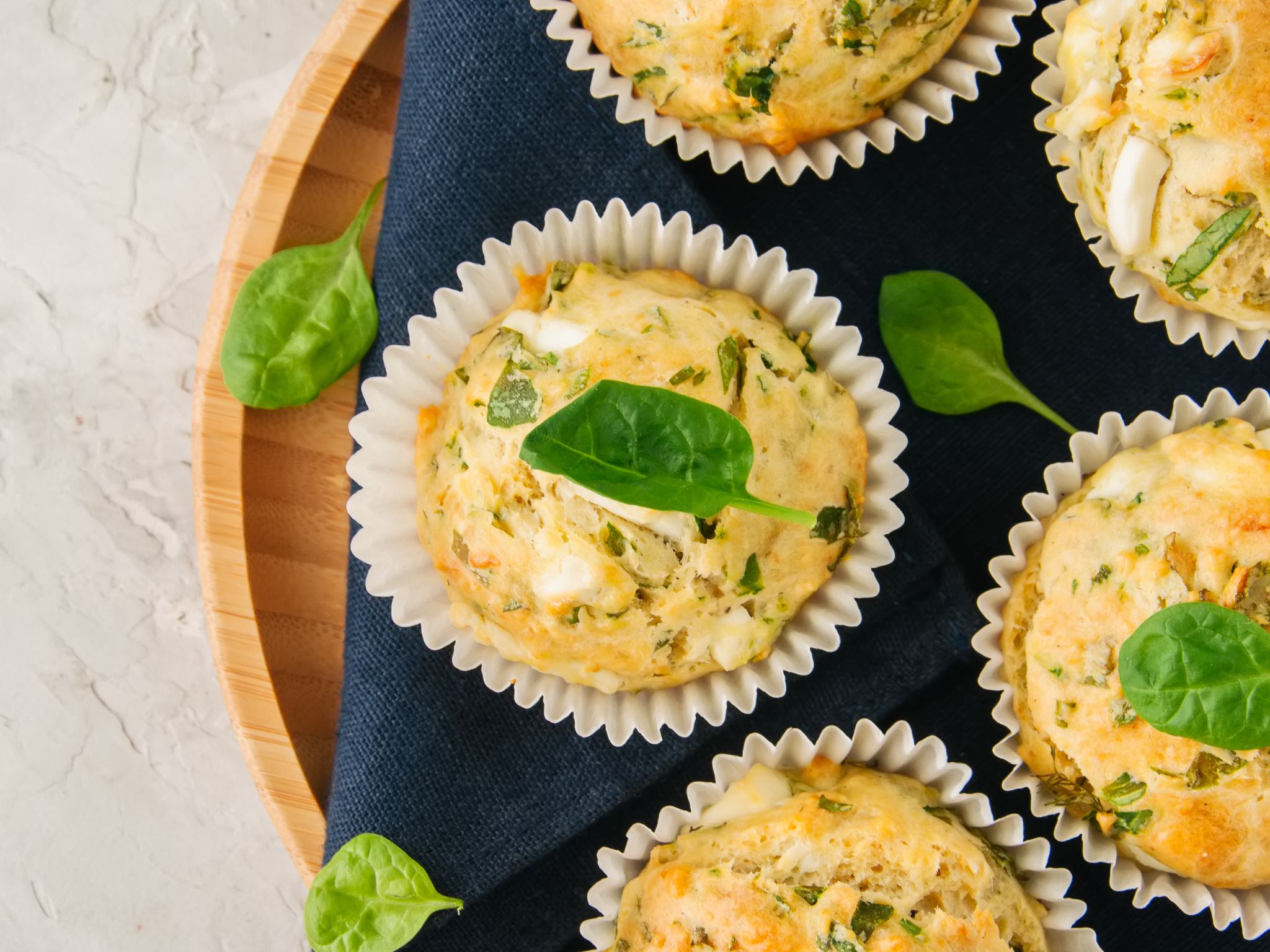 Muffins salés au basilic et féta (sans matière grasse) Recette de
