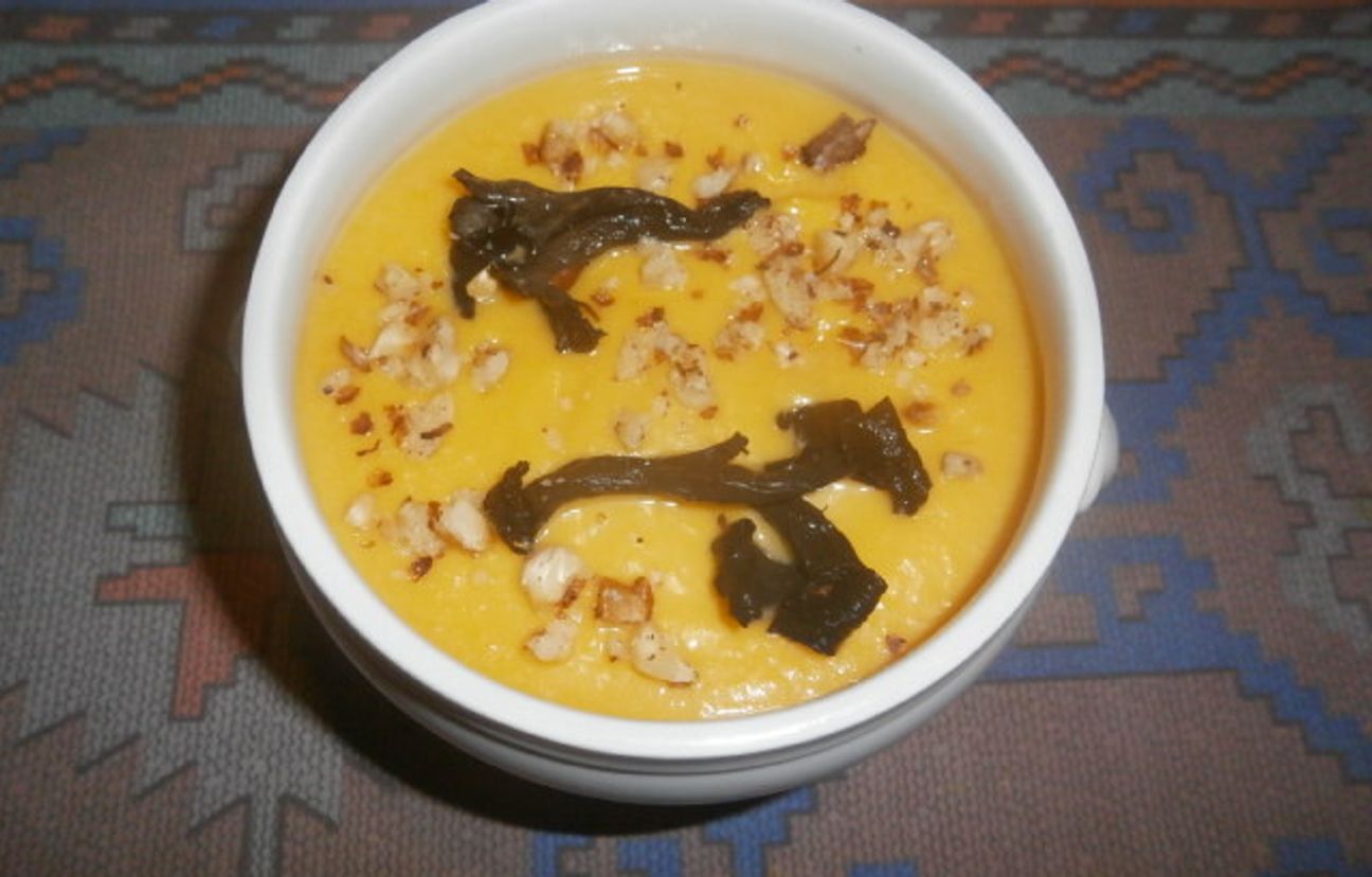 Velouté de butternut aux trompettes de la mort : Recette de Velouté de ...