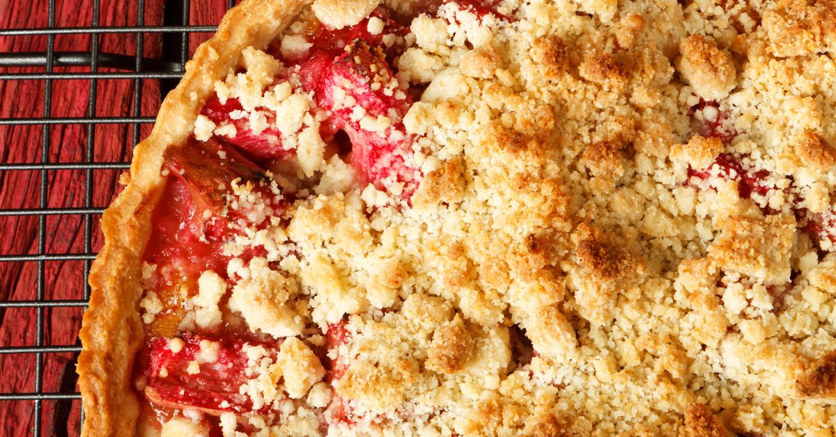 Crumble Rhubarbe Pommes Et Nutella : Recette De Crumble Rhubarbe Pommes ...