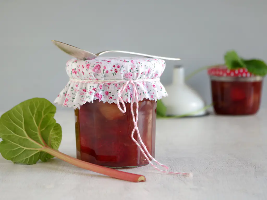 confiture de rhubarbe facile