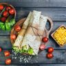 Wrap Selles-sur-Cher, tomate, salade, maïs, oignon nouveau