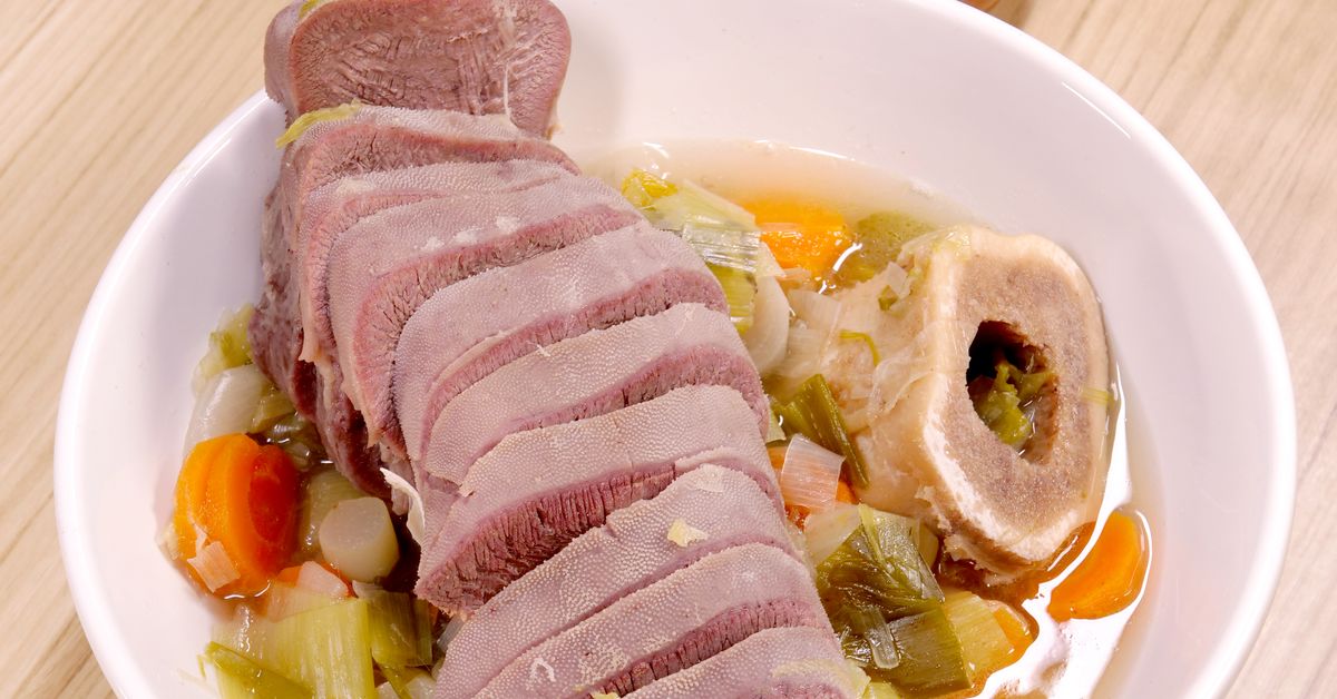 Langue de boeuf sauce cornichons recette de Langue de boeuf sauce cornichons Langue de boeuf sauce cornichons recette de Langue de boeuf sauce cornichons