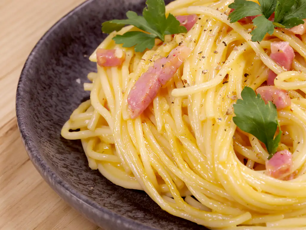 pâtes carbonara presque comme des vraies