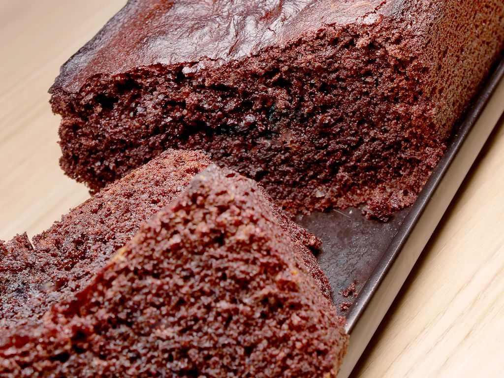Cake au chocolat : Recette de Cake au chocolat - Marmiton