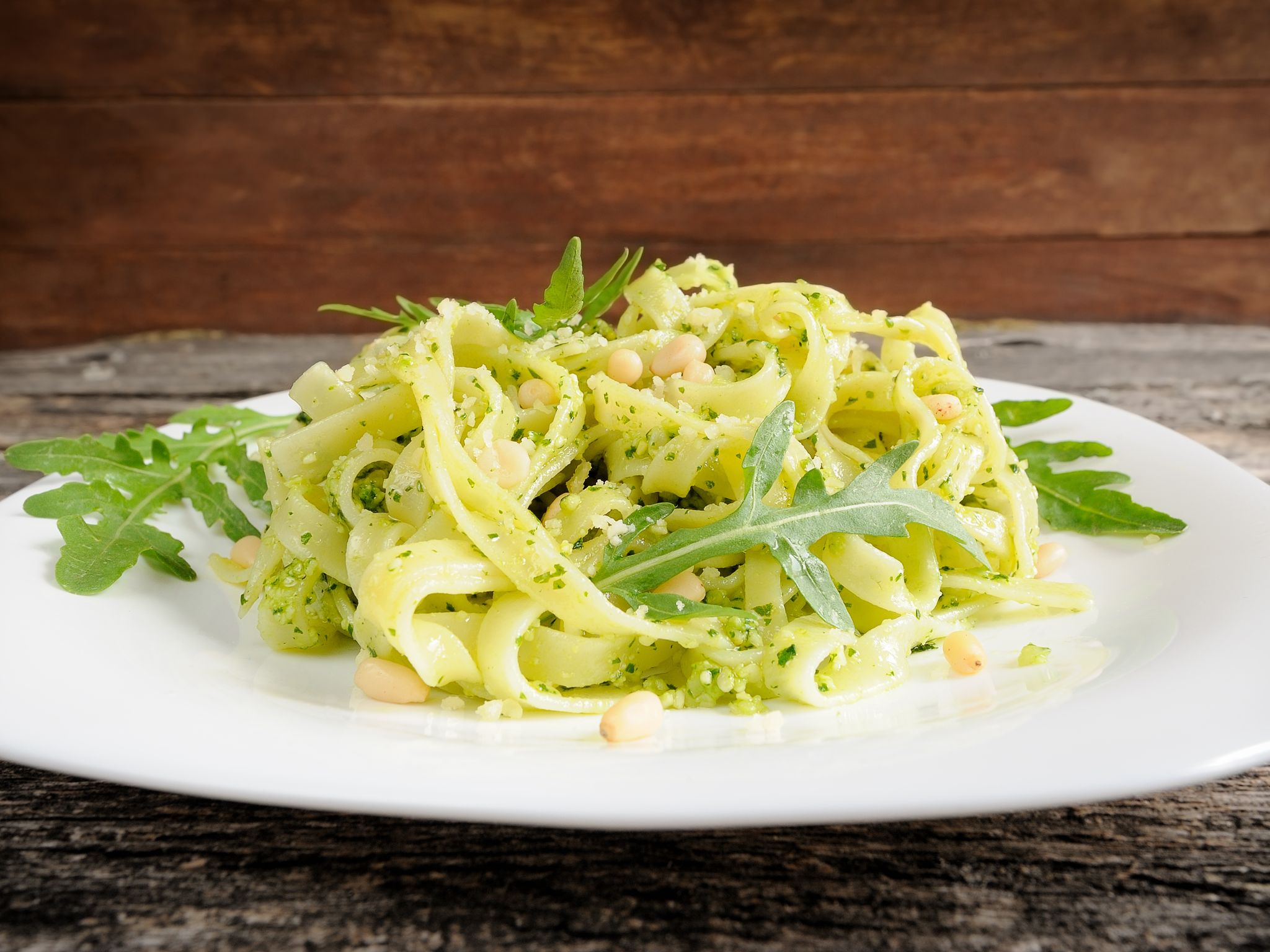 Pâtes au pesto de roquette (Pesto alla rucola) Recette de Pâtes au