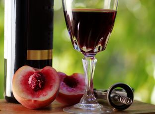 Vin De Feuilles De Cerisier Recette De Vin De Feuilles De