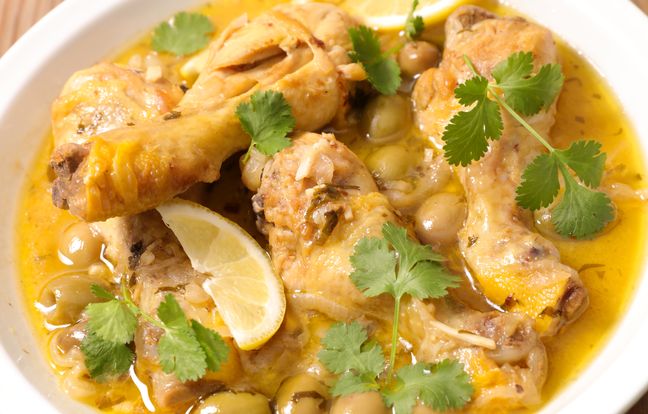 Tajine Aux Citrons Confits Ou Poulet M'chermel (Maroc) : Recette De ...