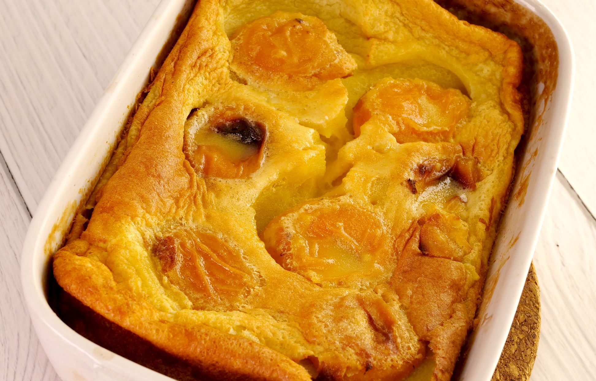 Clafoutis Aux Abricots : Recette De Clafoutis Aux Abricots - Marmiton