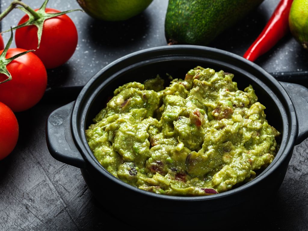 Guacamole avocat/tomate : Recette de Guacamole avocat/tomate - Marmiton