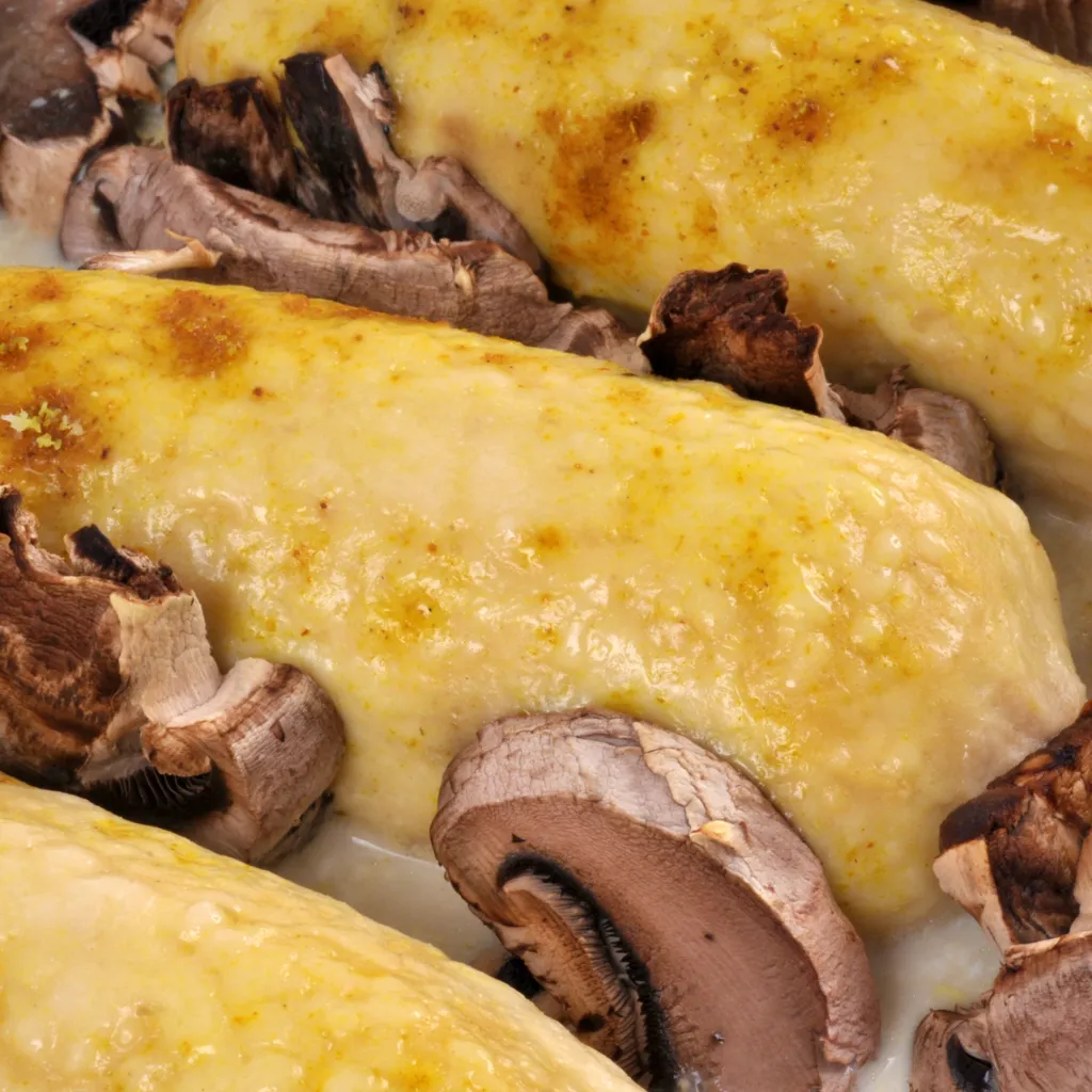 Quenelles aux champignons et à la crème-image