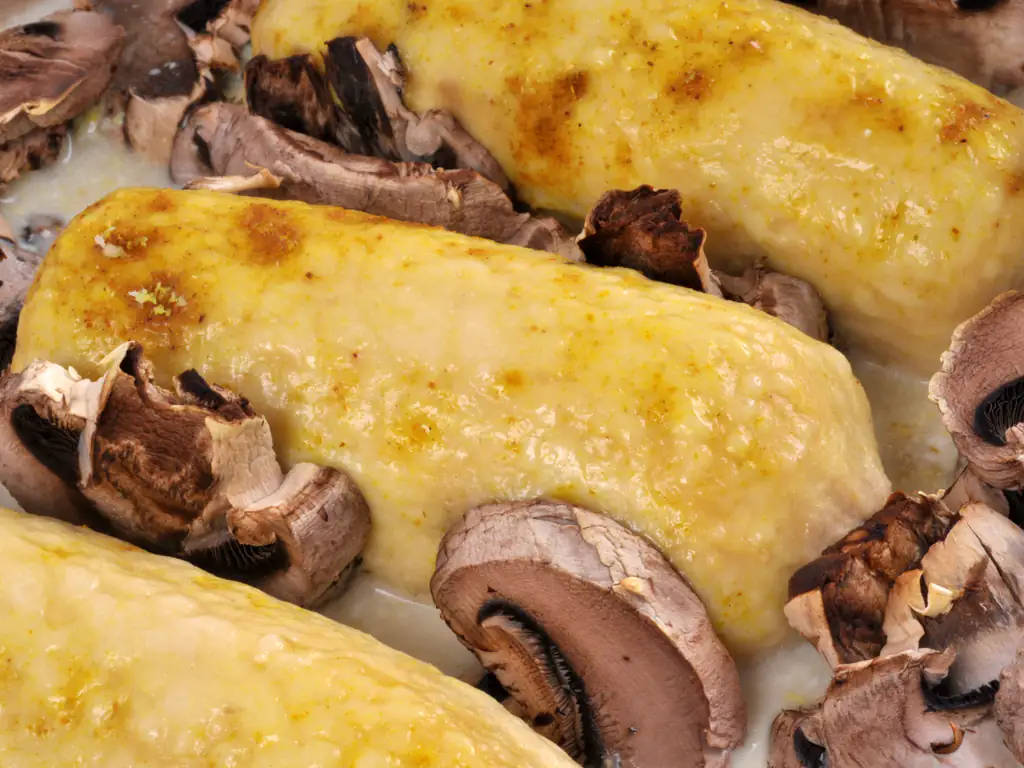 quenelles aux champignons et à la crème