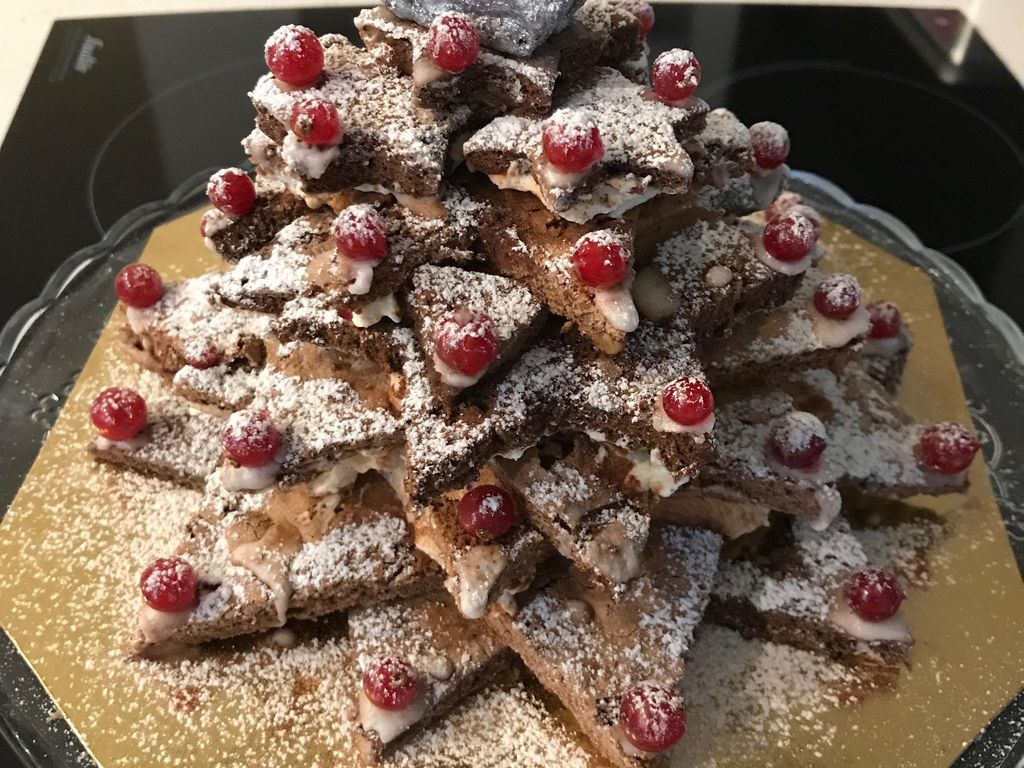 Gateau Etoile Facon Piece Montee