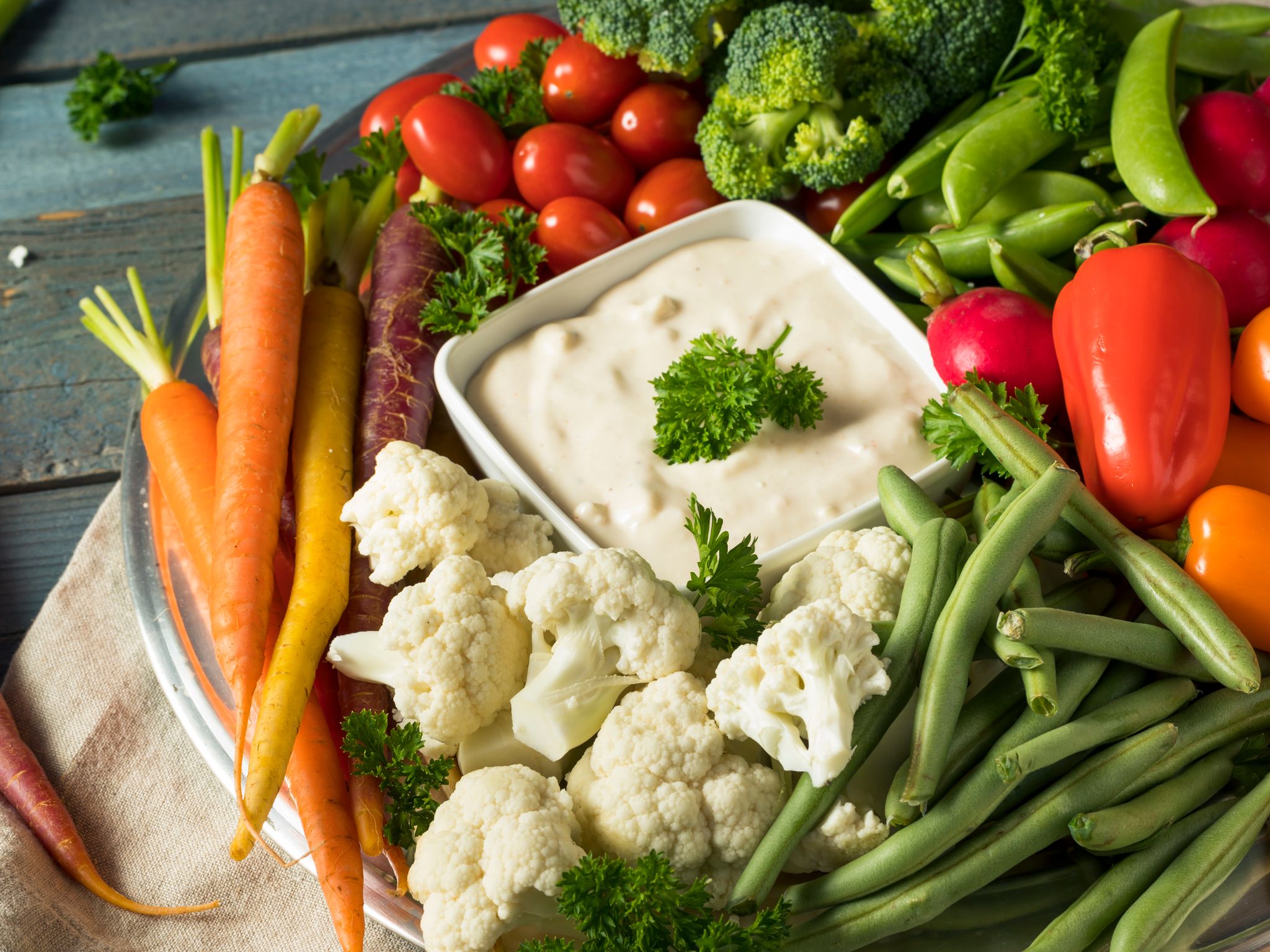 Légumes crus et dip fromage blanc et roquefort Recette de Légumes