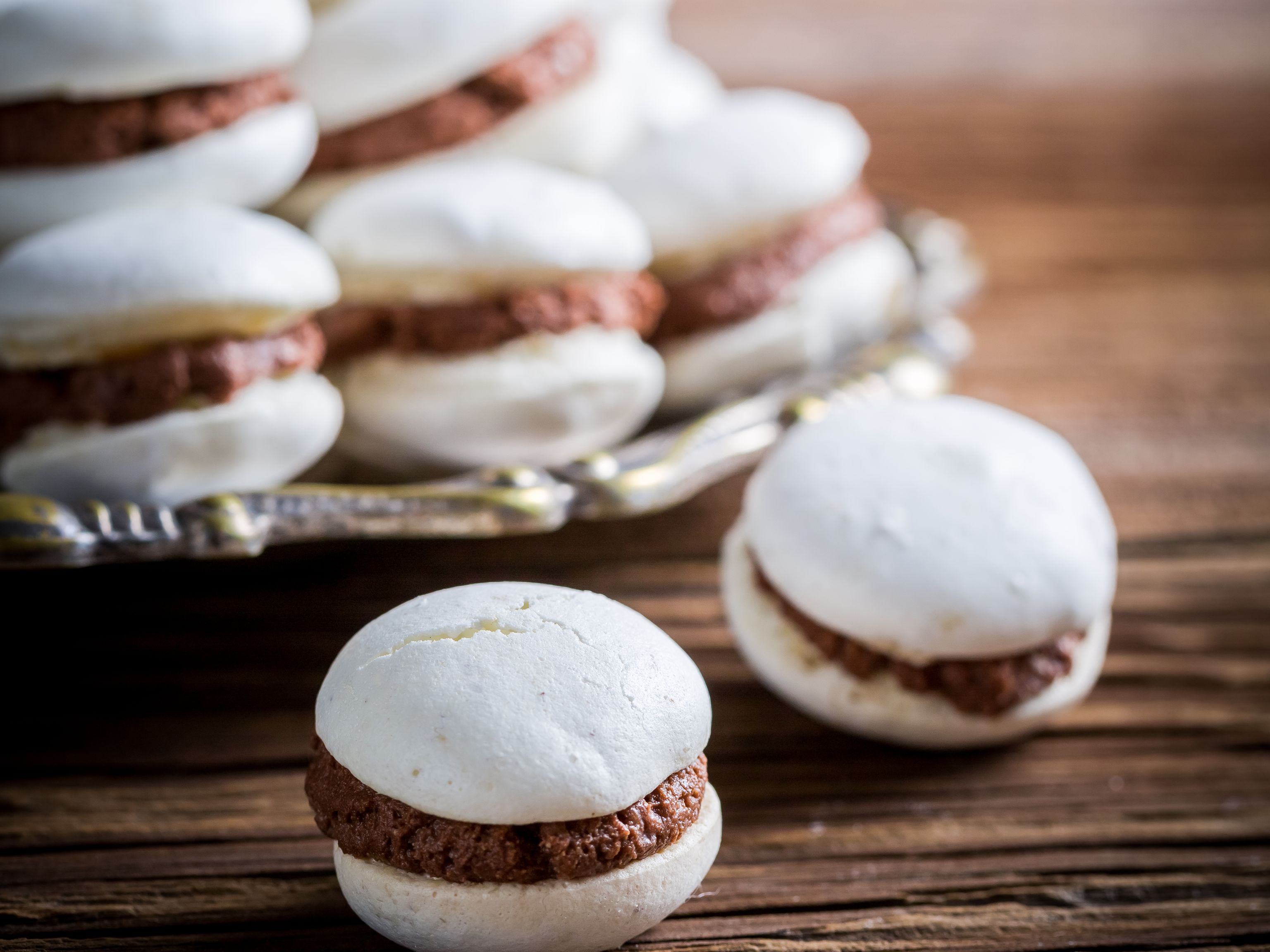 Macarons Chocolat, Noix De Coco : Recette De Macarons Chocolat, Noix De ...