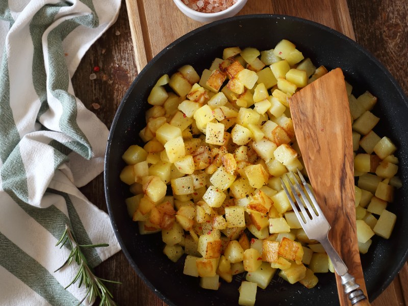 Poelee De Pommes De Terre Nouvelles Recette De Poelee De Pommes