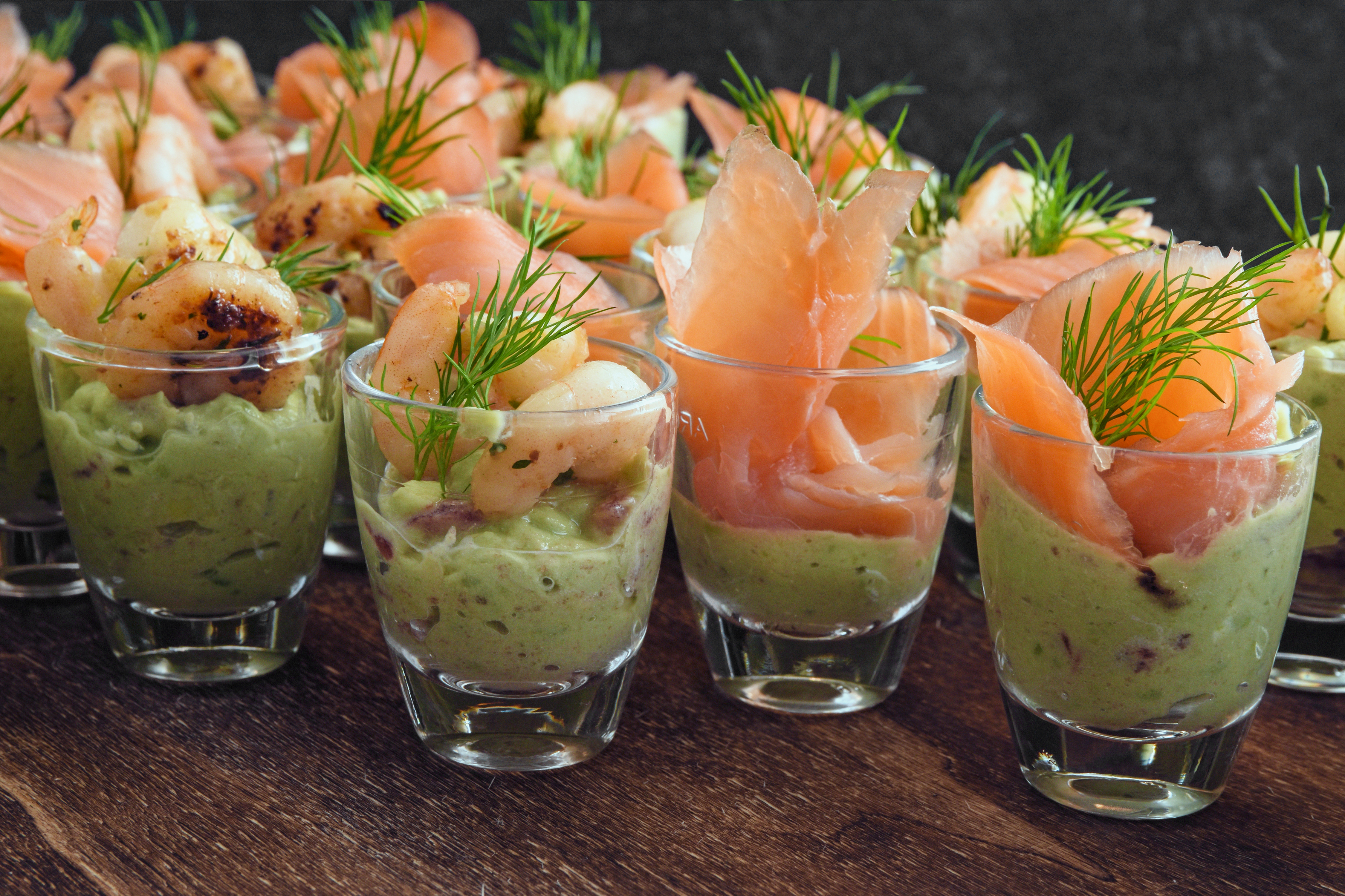 Verrine Guacamole Saumon Fromage Frais Verrines avocat saumon et sa glace à l'aneth : recette de Verrines avocat  saumon et sa glace à l'aneth