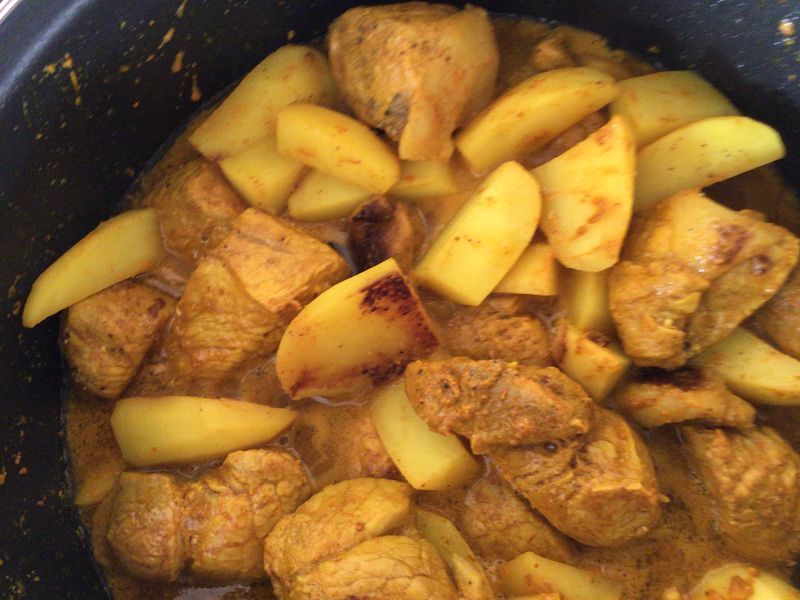 Saute De Porc Au Curry Et Ses Legumes Recette De Saute De Porc