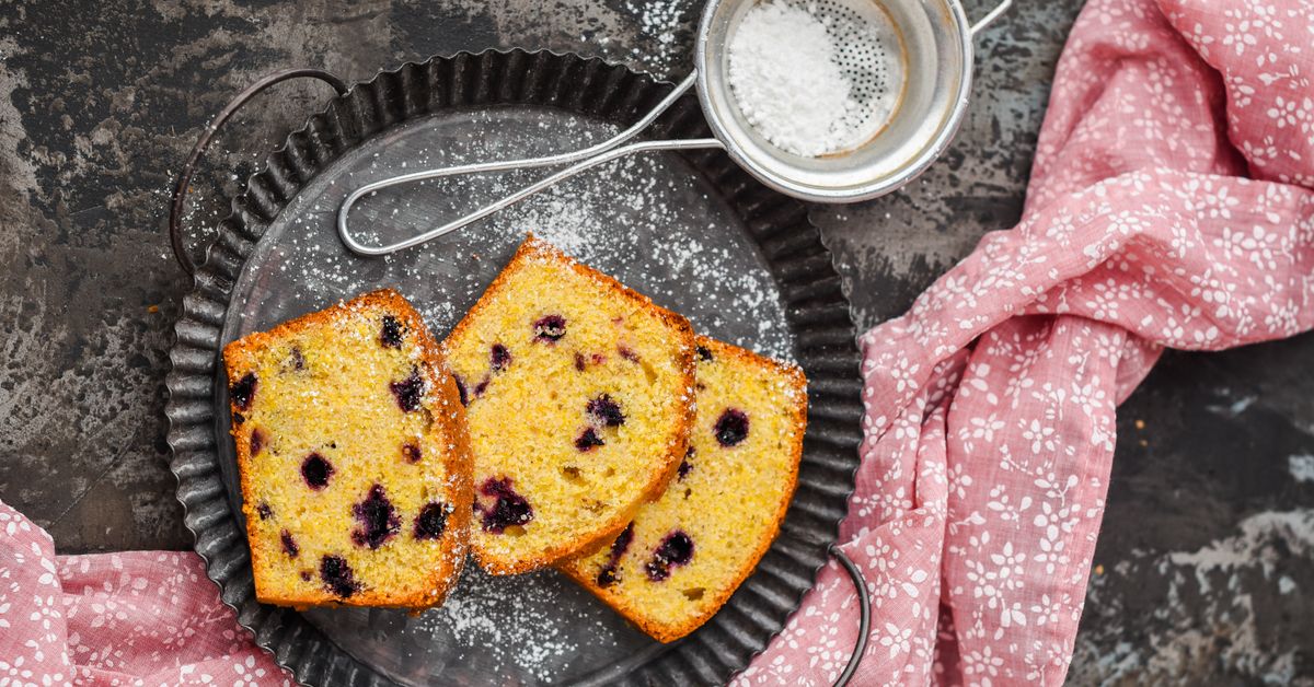 Gateau A La Polenta Et Aux Pruneaux Recette De Gateau A La Polenta Et Aux Pruneaux
