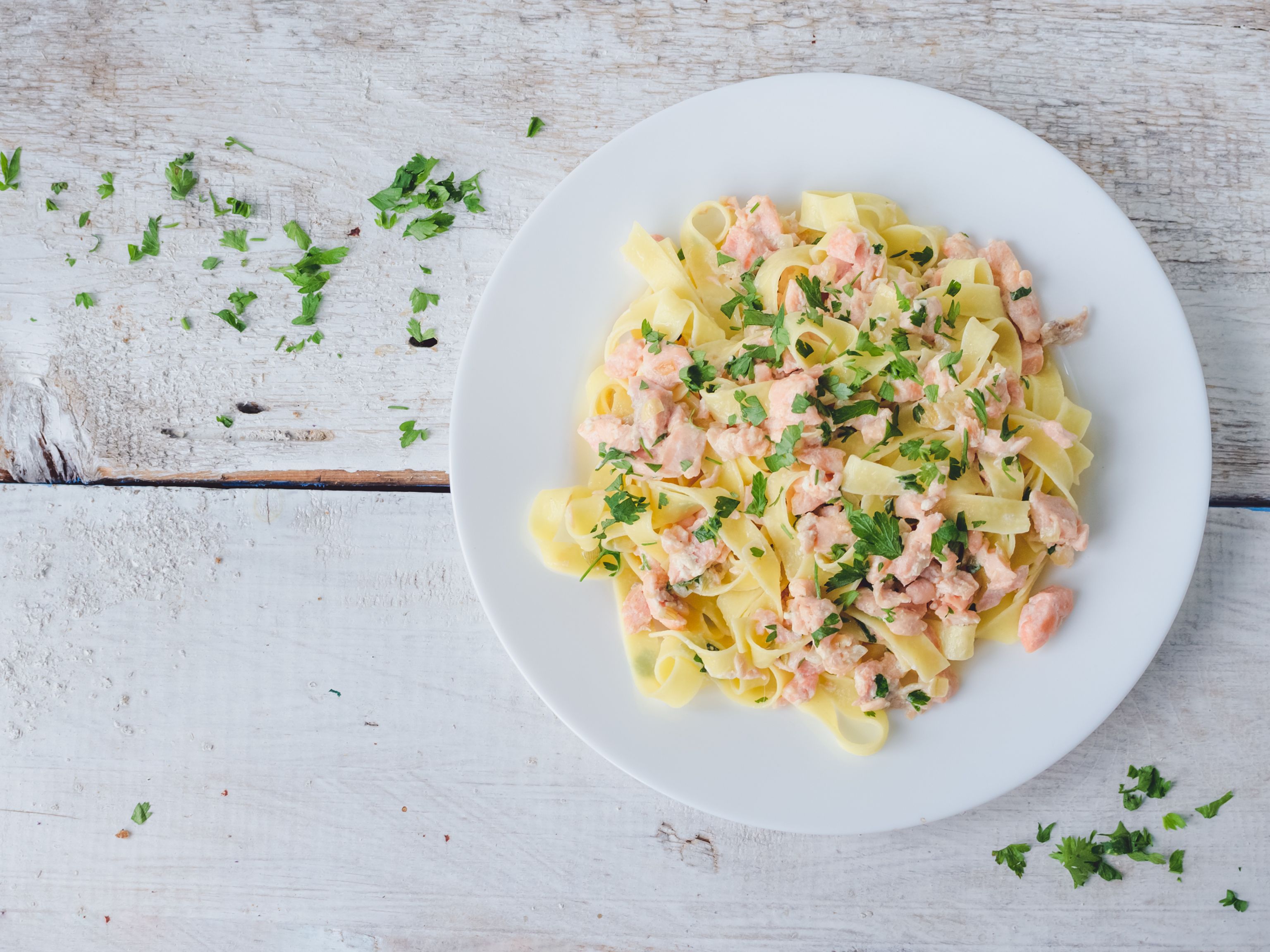 Tagliatelles au saumon et fondu de poireaux Recette de Tagliatelles