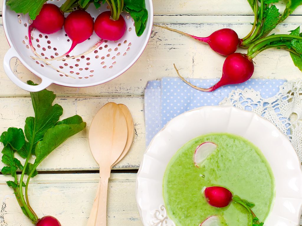 Velouté de fanes de radis : Recette de Velouté de fanes de radis