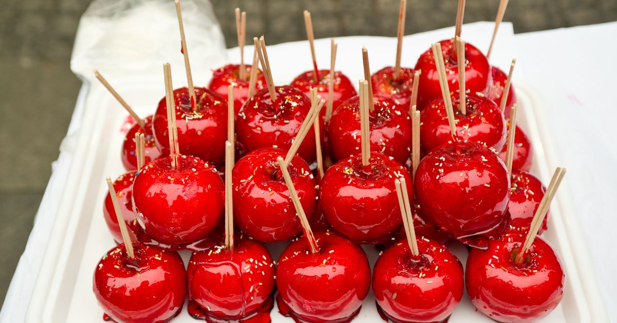 Recette Mini-pommes d'amour au caramel (facile, rapide)