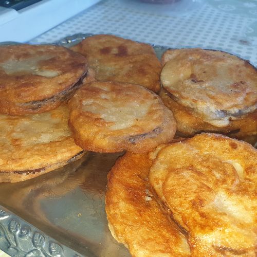 Beignets d'aubergines - Recette de Marmiton