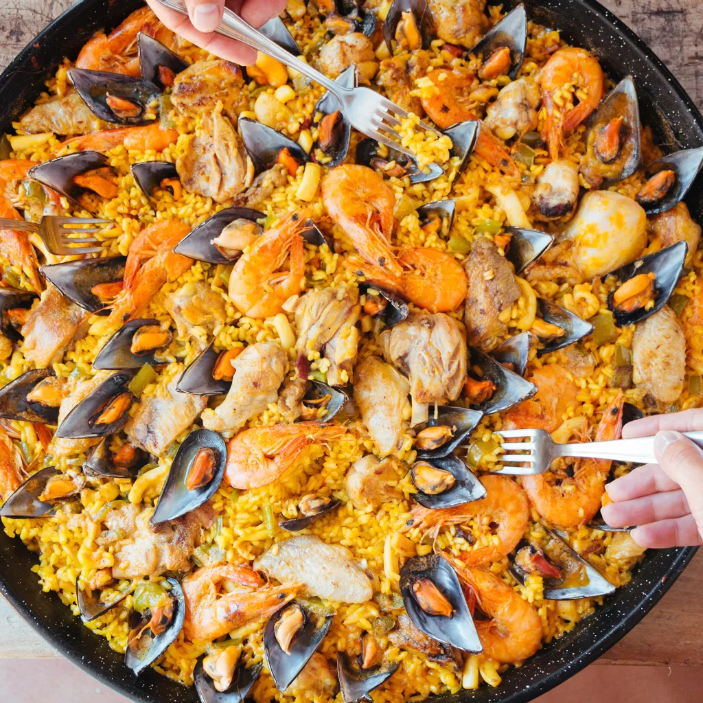 Paëlla fruits de mer, chorizo et poulet de Patou-image