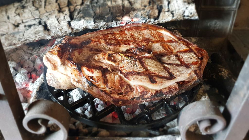 Rouelle De Porc Dans La Cheminee Recette De Rouelle De Porc Dans La Cheminee Marmiton