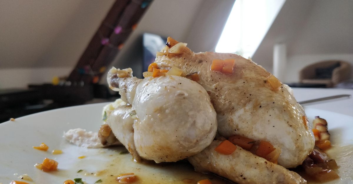 Coquelet farci en cocotte : recette de Coquelet farci en cocotte
