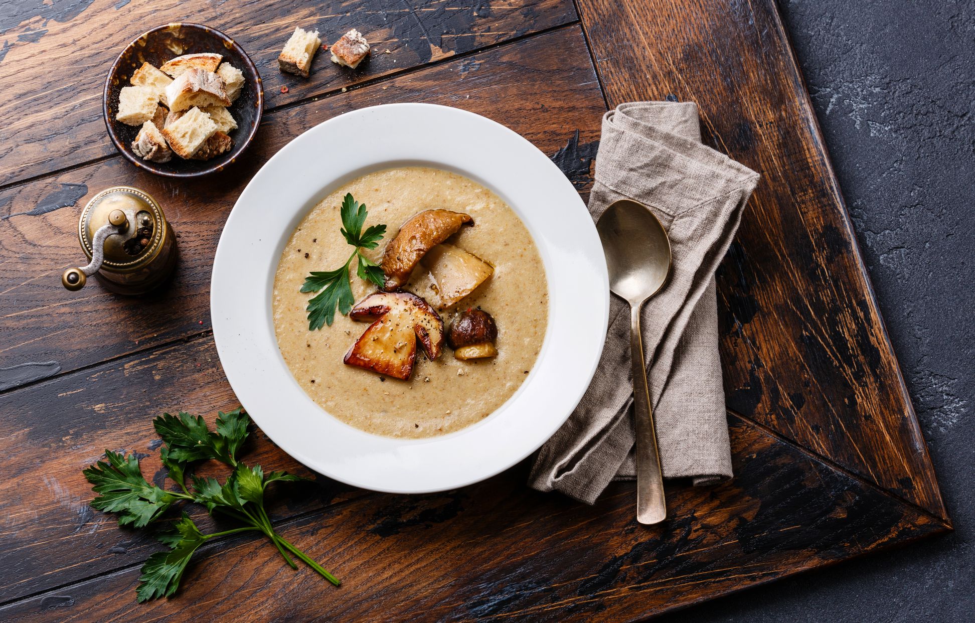 Zuppa di porcini (velouté de cèpes) Recette de Zuppa di porcini
