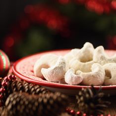 Biscuits de Noël aux noisettes (Nüsskipfel)