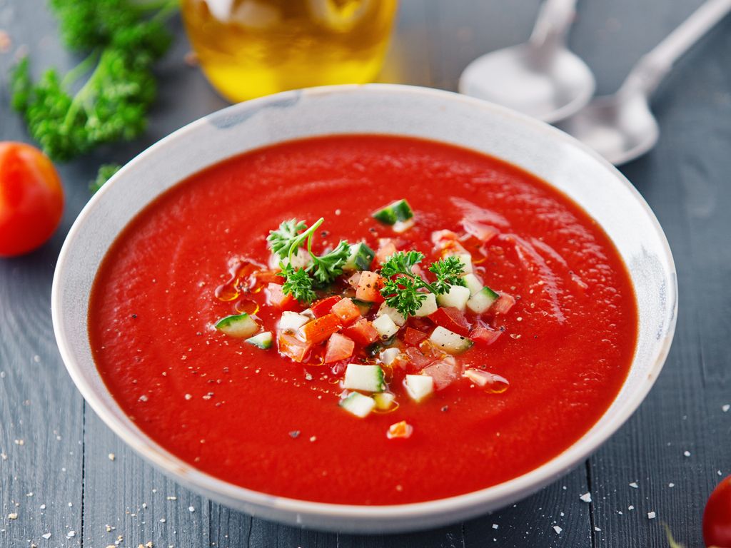 Tomaten-Gazpacho: Rezepte Tomaten-Gazpacho - gofeminin